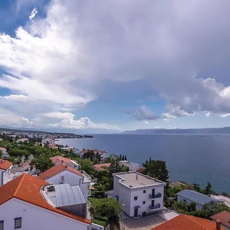 Apartment 1 Bedroom In Crikvenica